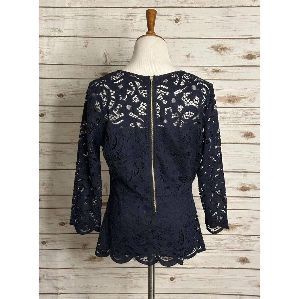 Nanette Lepore navy blue V-neck 3/4 length sleeve floral lace top/blouse Size L - Picture 6 of 8